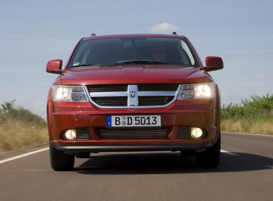  Dodge Journey 2008 года  (фото 32 из 309)